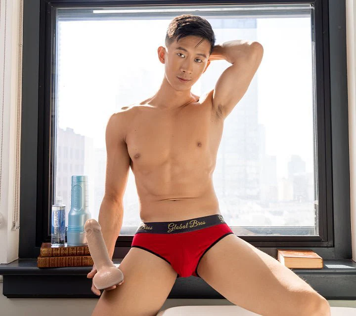 Tyler Wu - Image 8
